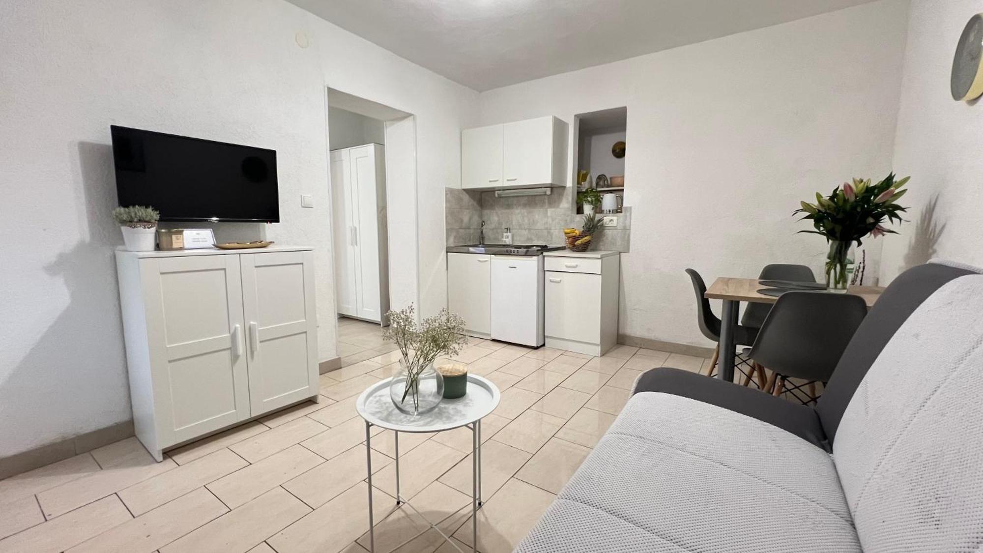 Apartmani Vela Makarska Exterior foto