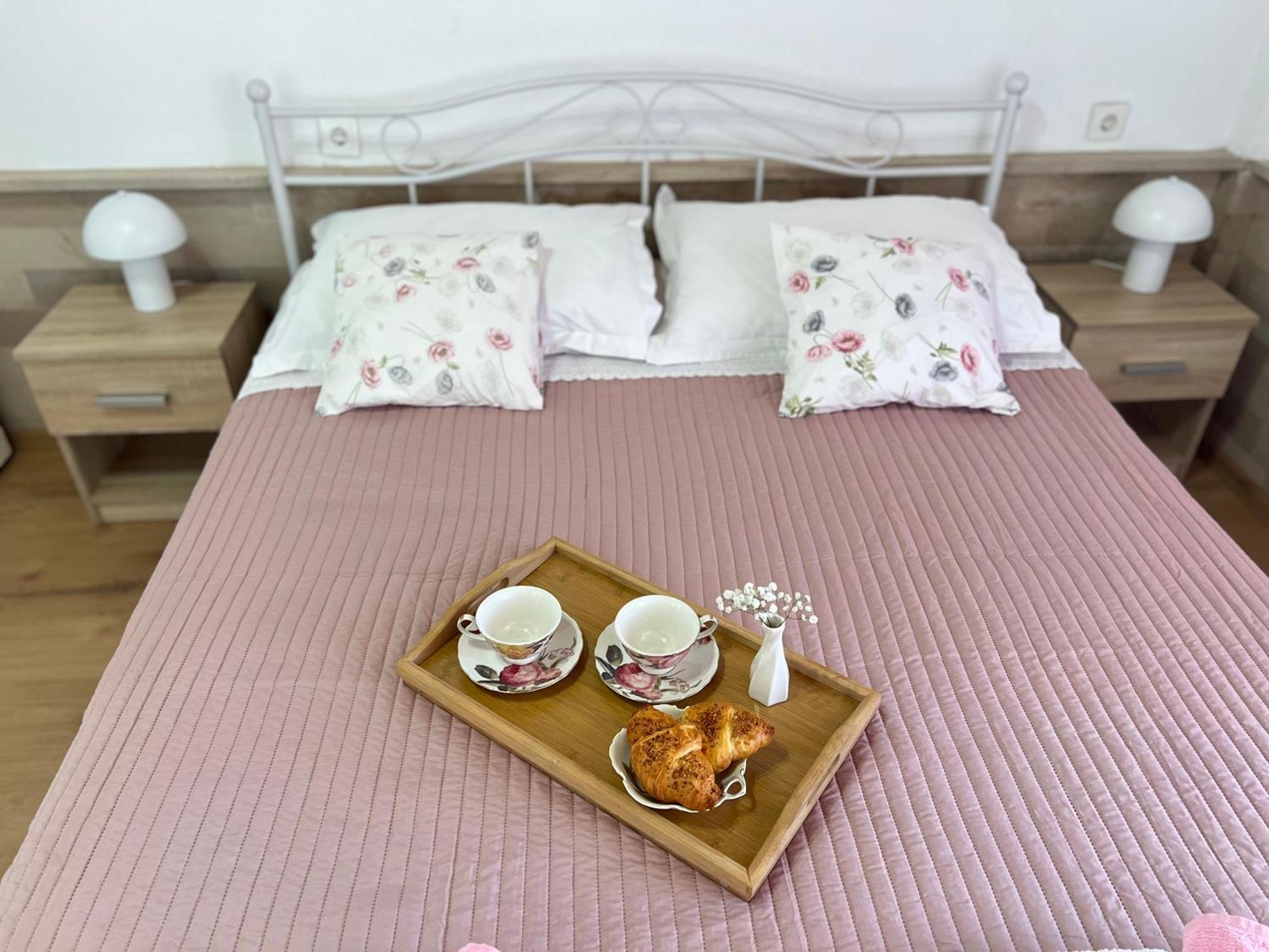 Apartmani Vela Makarska Exterior foto