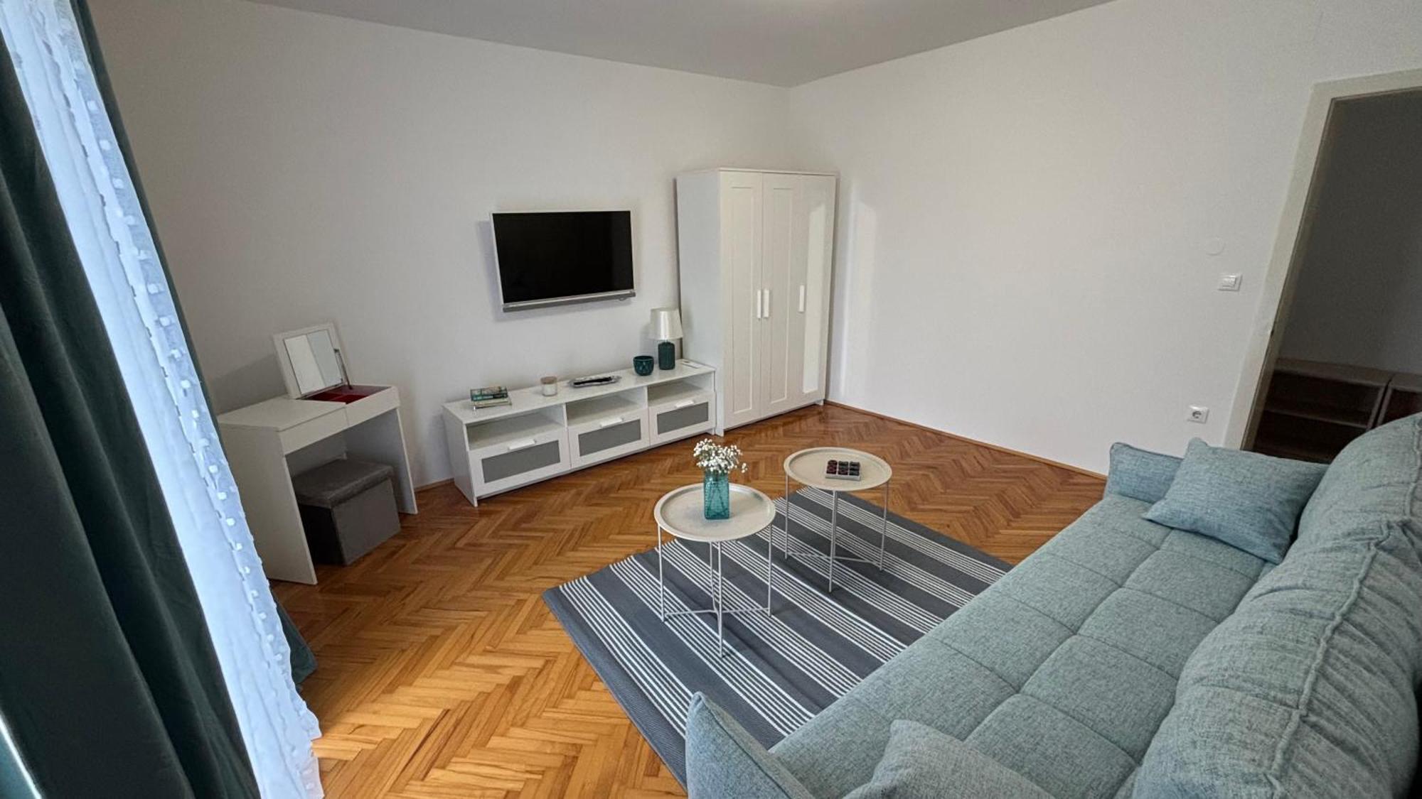 Apartmani Vela Makarska Exterior foto