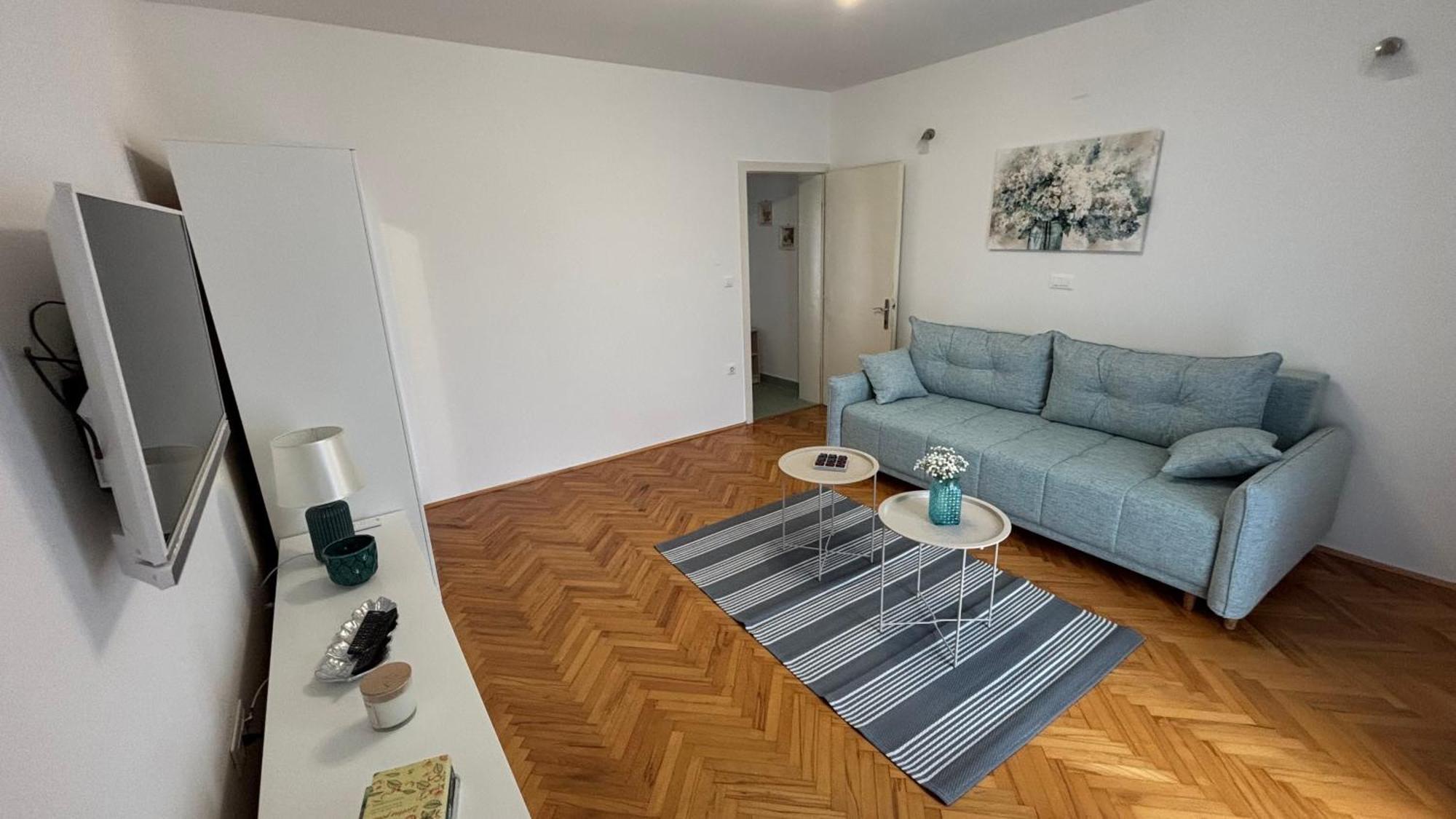 Apartmani Vela Makarska Exterior foto