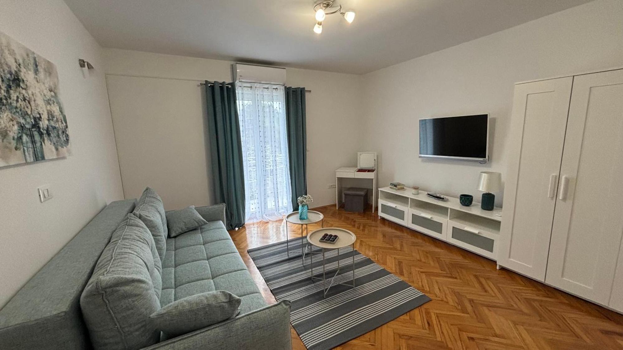 Apartmani Vela Makarska Exterior foto