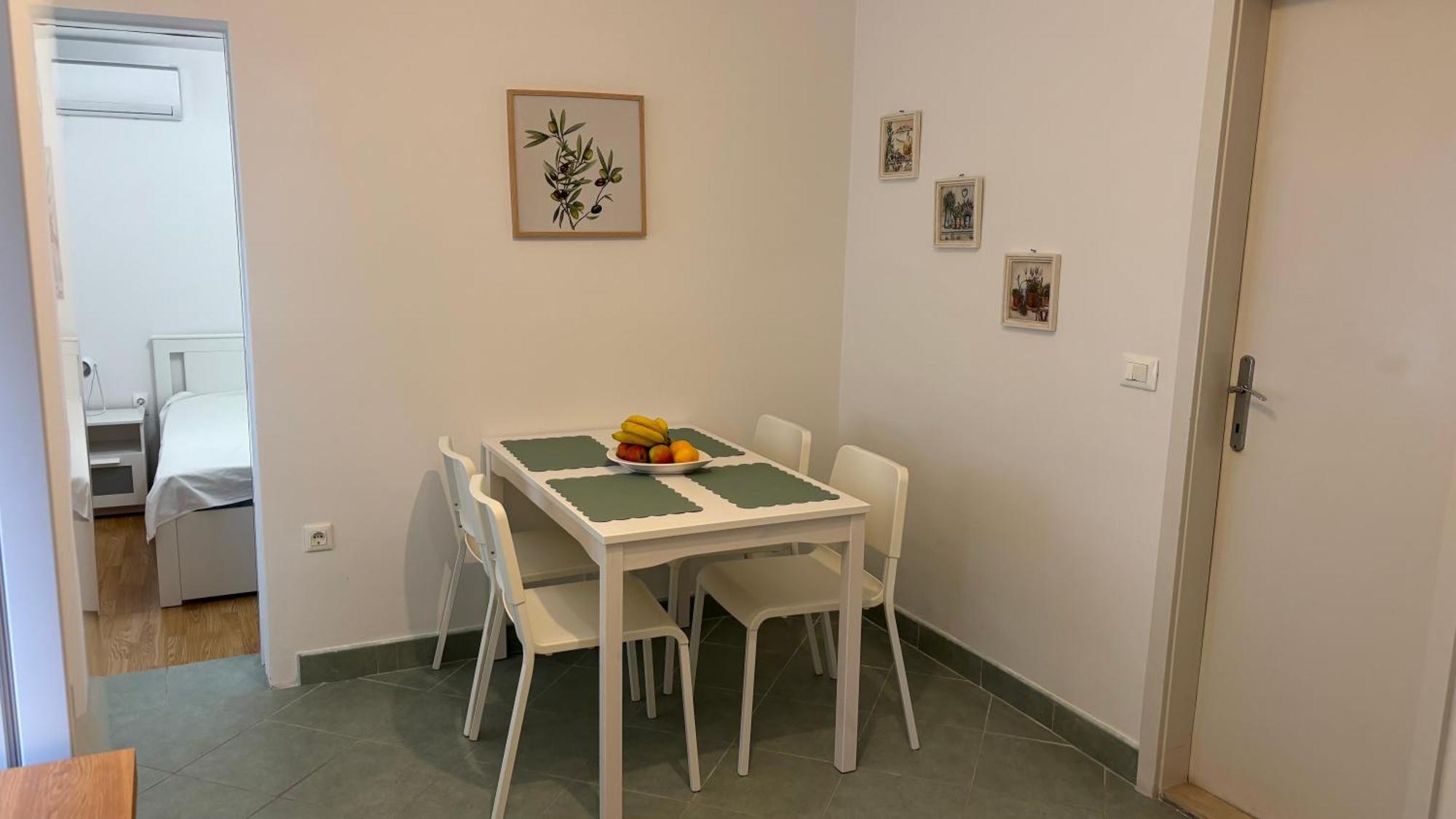 Apartmani Vela Makarska Exterior foto